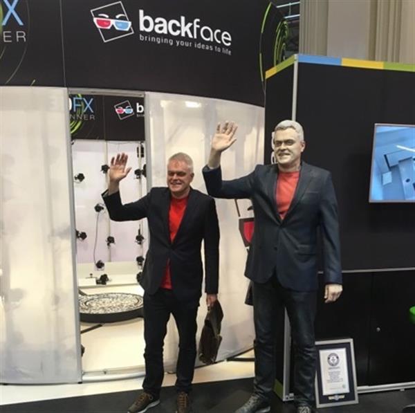 世界最高3D打印人像 3D打印怎么樣 世界最高2米3D打印人像破吉尼斯記錄-e鍵打印|專注3D打印服務(wù)|3D打印機(jī)技術(shù)材料價格表
3d打印人像,3d打印人像館,3d打印人像流程,3d打印人像成本,3d打印人像燈,3d打印人像定制,3d打印人像設(shè)計,3d打印人像必須掃描嗎