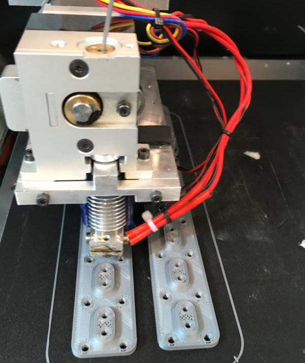 新科技人為創造奇景 3D打印水簾讓人嘆為觀止
3D打印水簾,創客,創客聯盟,3d打印機,3d打印材料,3d打印技術,3d打印模型
