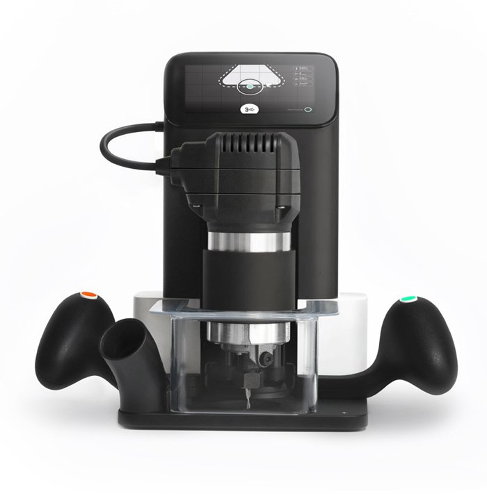 全球首臺(tái)手持式CNC設(shè)備Shaper Origin 自動(dòng)校正功能很牛B